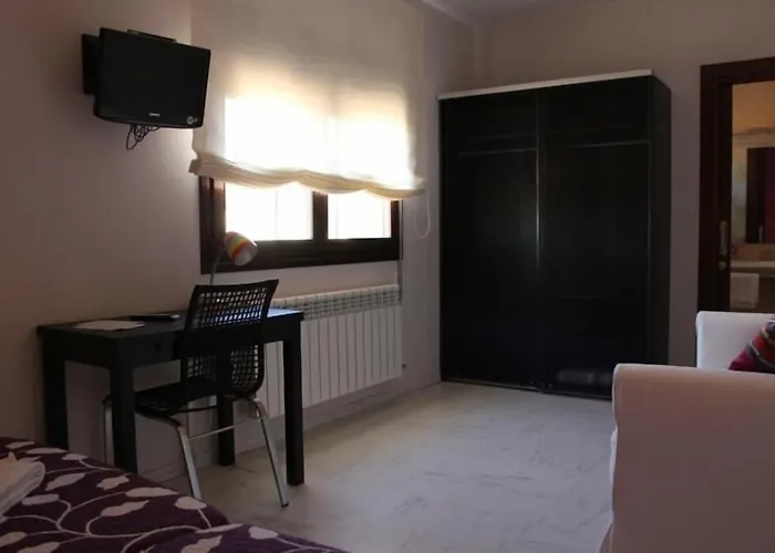 Allucant - Hotel Gallocanta